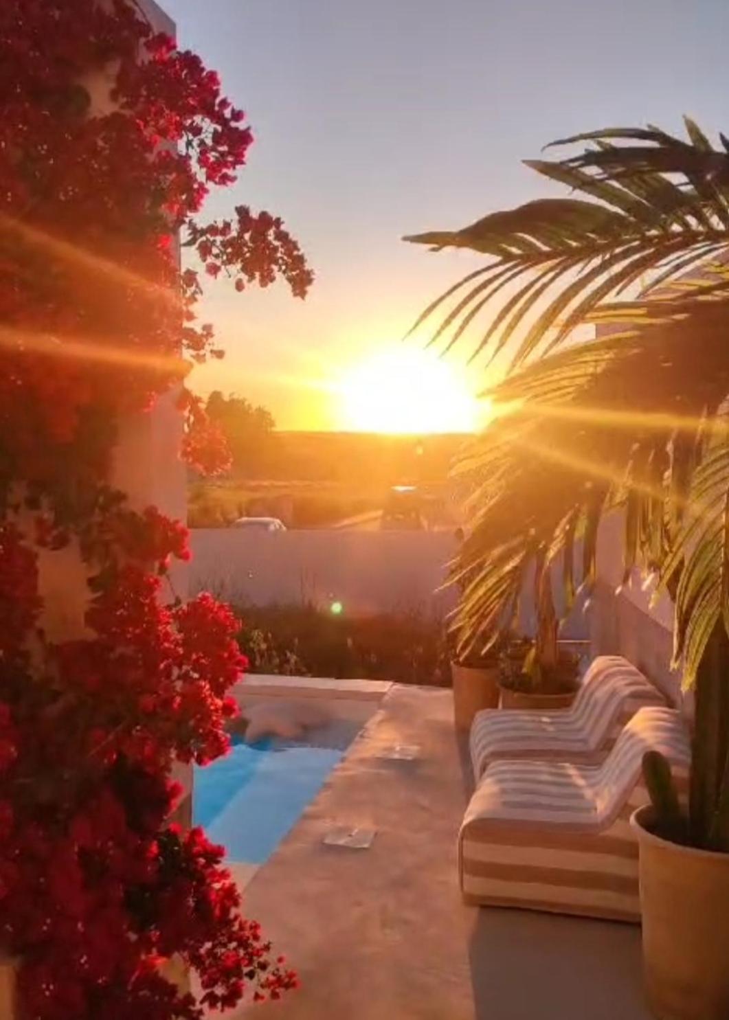 Casa Con Dos Alas - Adults Only Sanlucar de Barrameda Exterior photo
